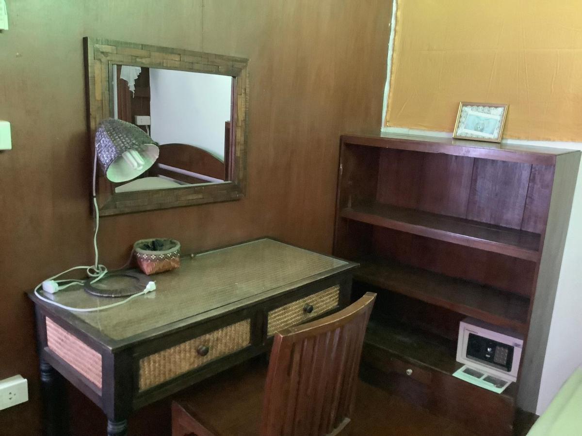Tata Guesthouse Csiangmaj Kültér fotó