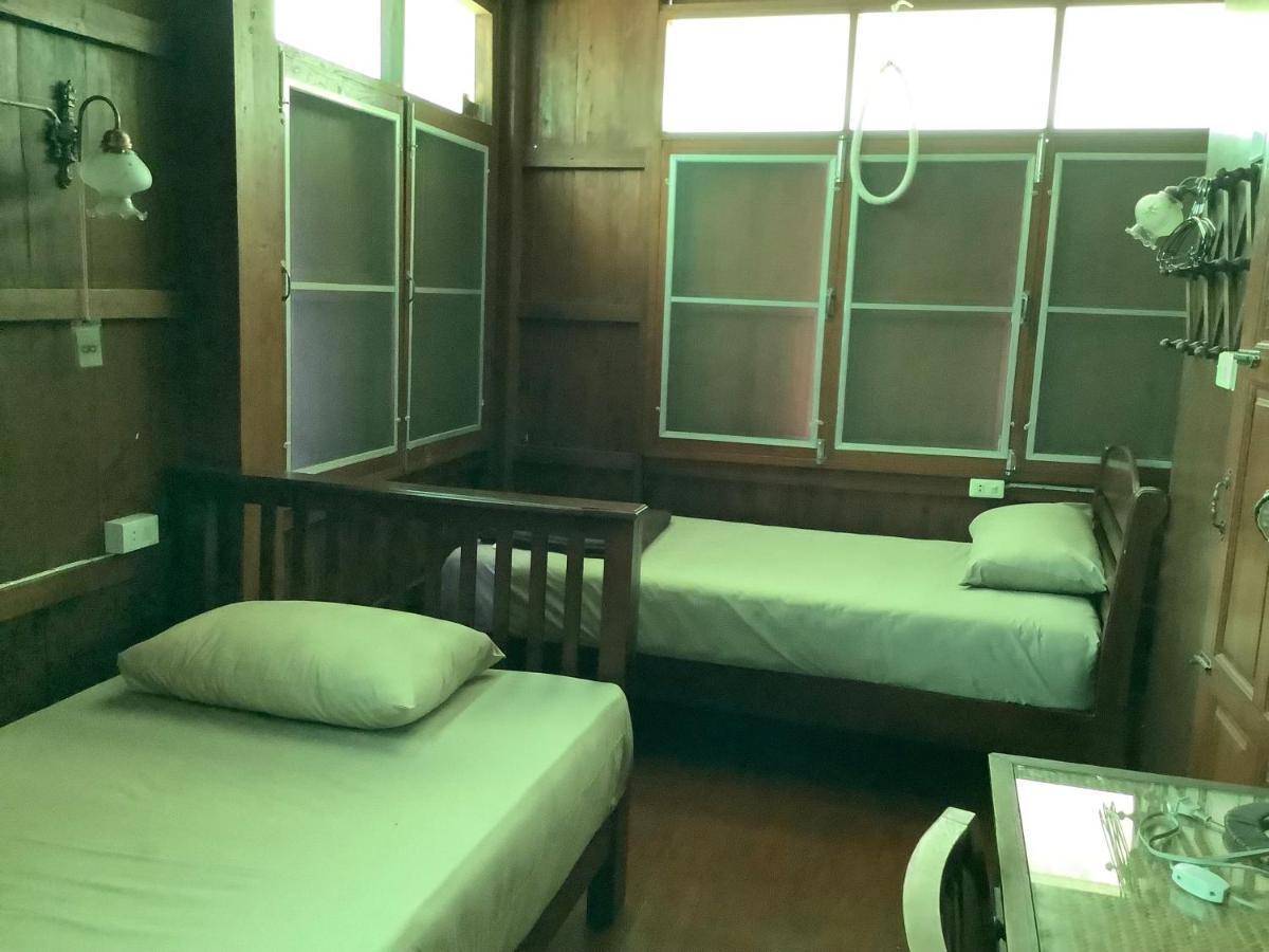 Tata Guesthouse Csiangmaj Kültér fotó